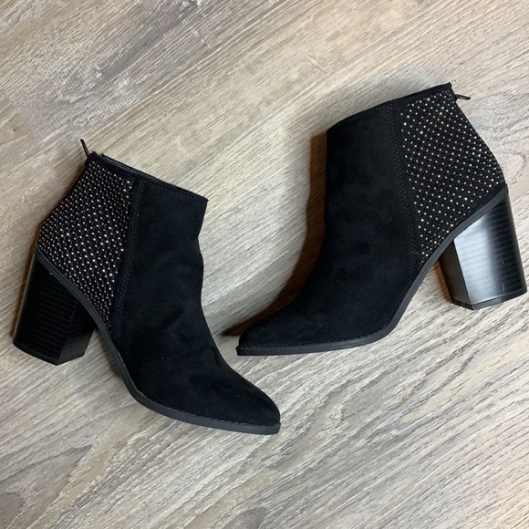 Madden Girl NYC Black Booties - Picture 1 of 9